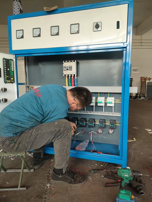 半导体电锅炉生产车间